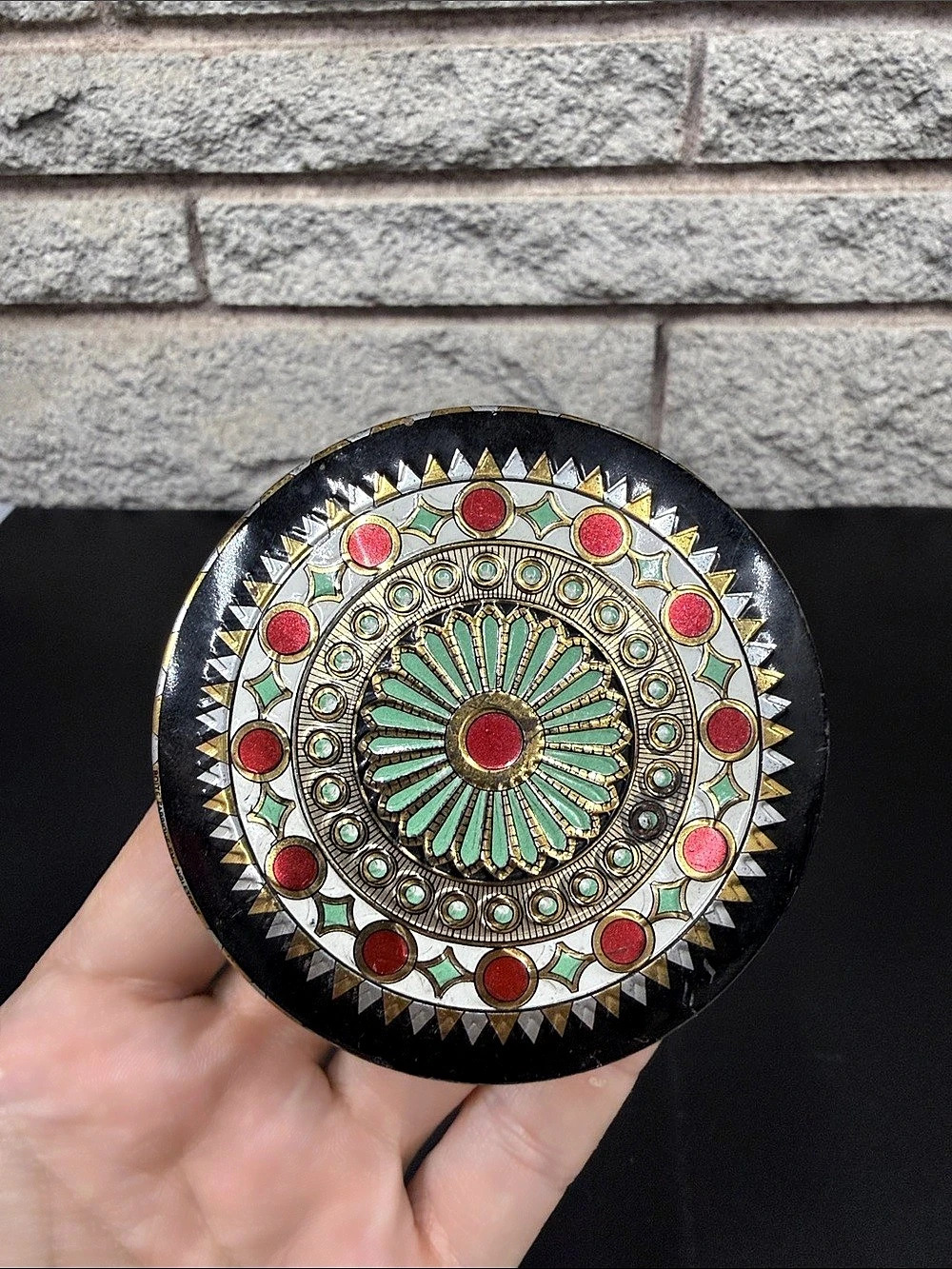 BARET WARE MINIATURE CONTAINER TIN WITH LID BLACK DECORATIVE MADE IN ENGLAND 3"
